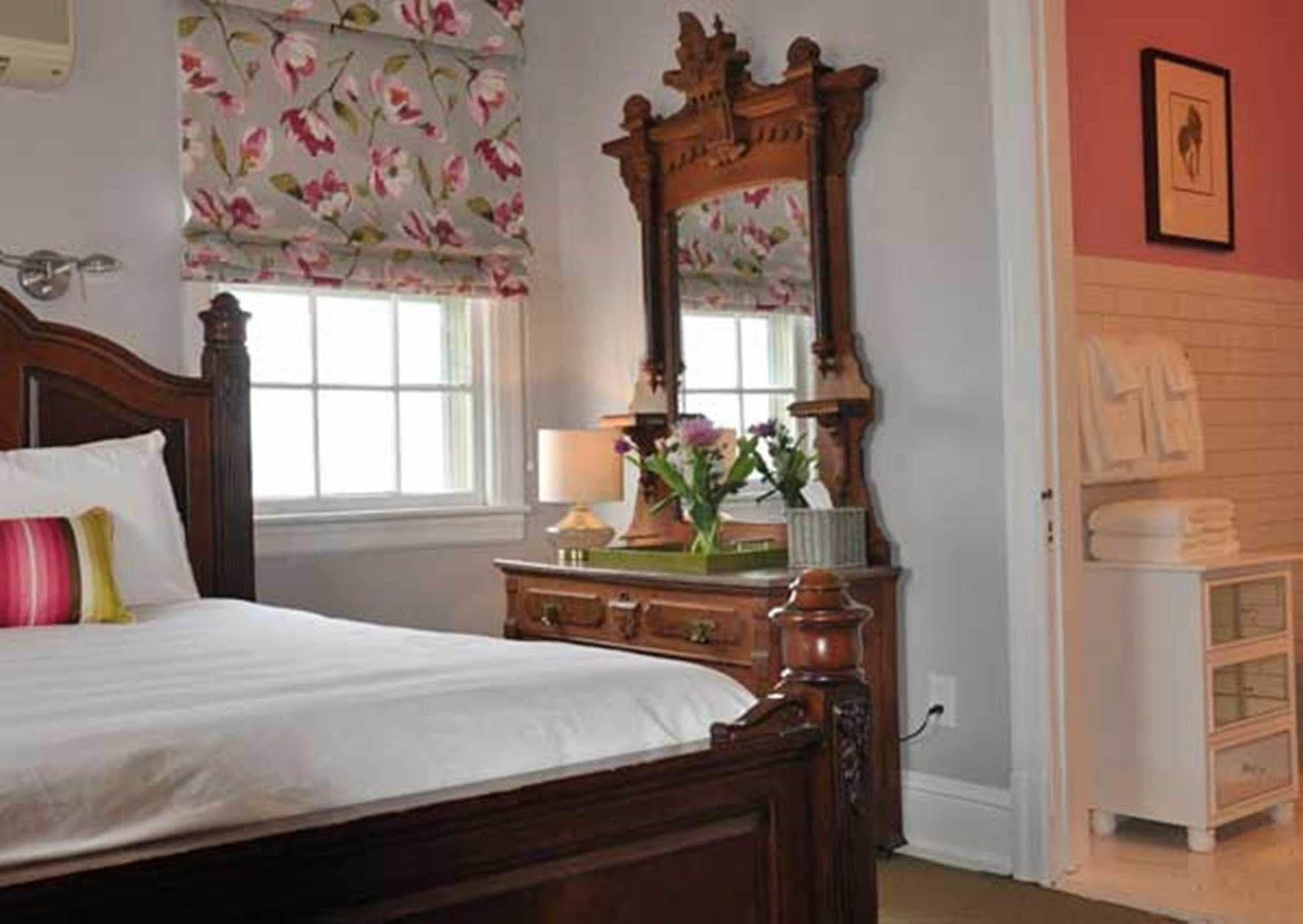 Peter Shields Inn & Restaurant Cape May Luaran gambar